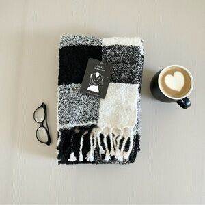 Black and White Checkered Scarf